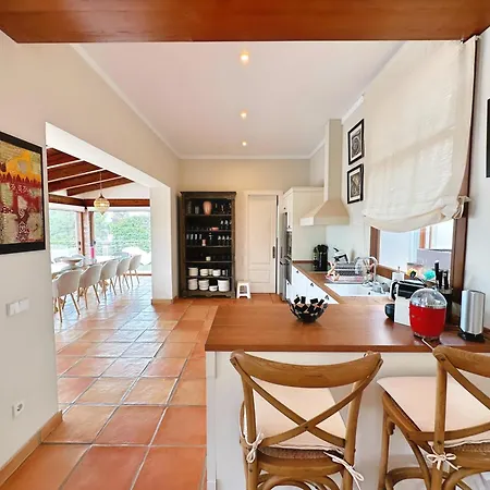Roble Pour 10 Personnes A Tosalet Villa *